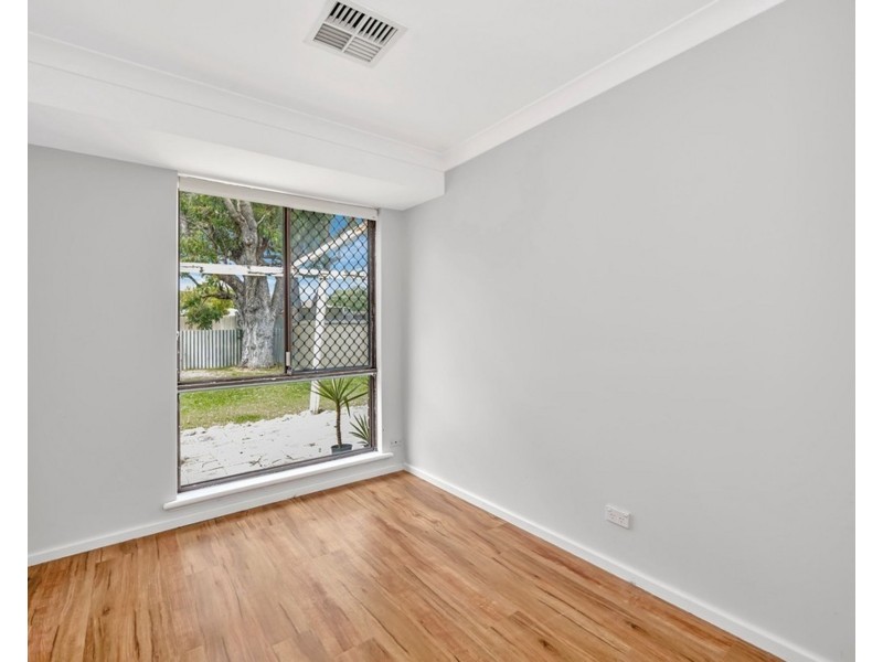 12 Palamuna Court, Hillman WA 6168