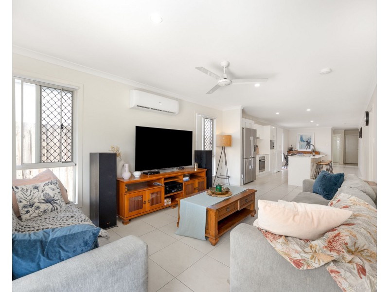 14 Karmadee Place, Bracken Ridge QLD 4017