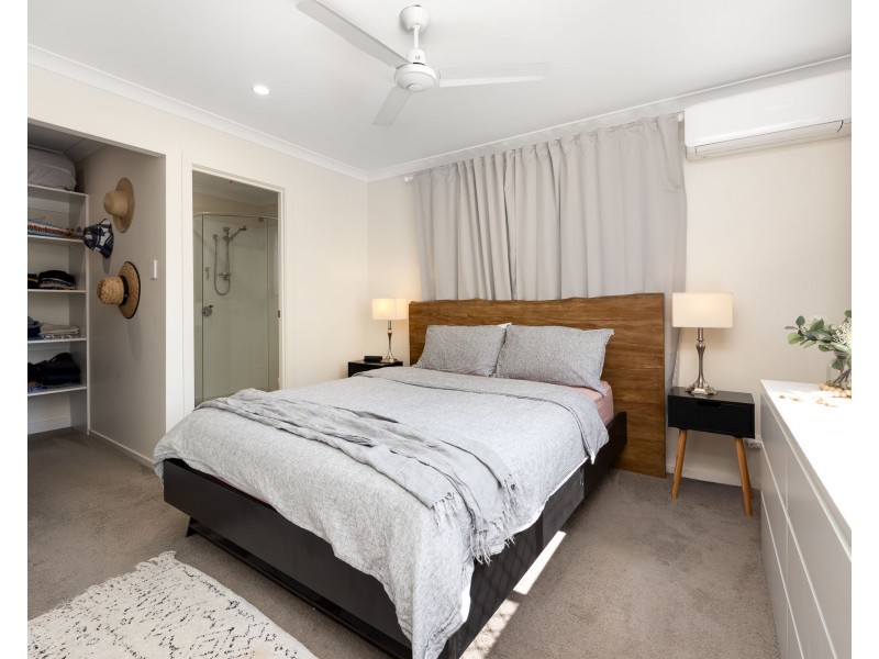 14 Karmadee Place, Bracken Ridge QLD 4017