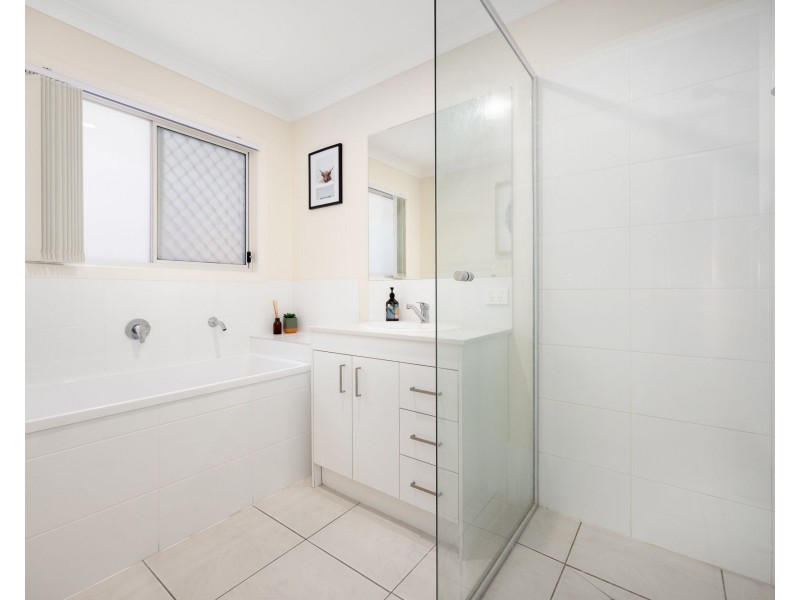 14 Karmadee Place, Bracken Ridge QLD 4017