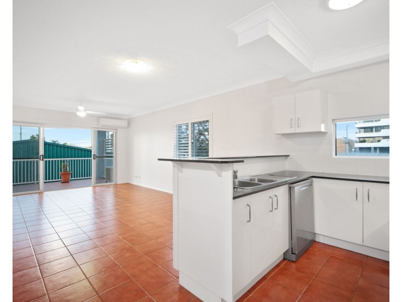 8/78 Berrima Street, Wynnum QLD 4178
