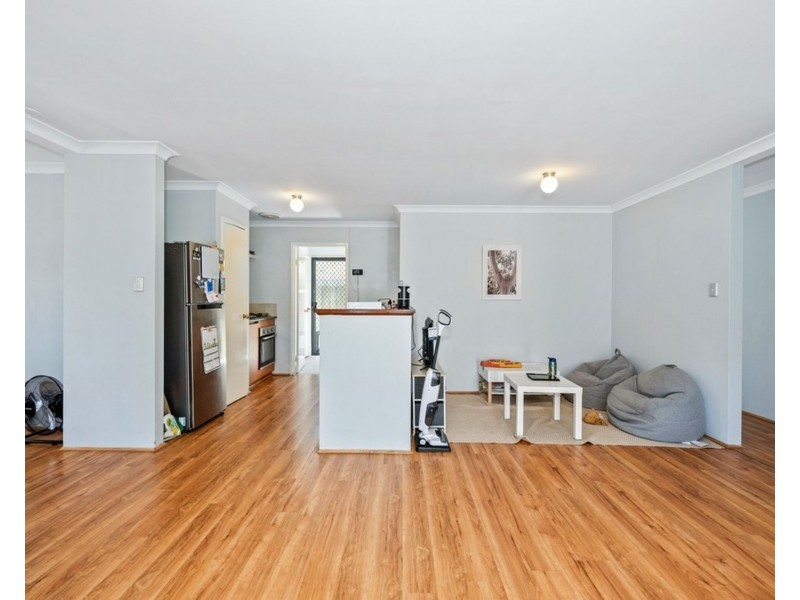 34 Benbecula Loop, Port Kennedy WA 6172