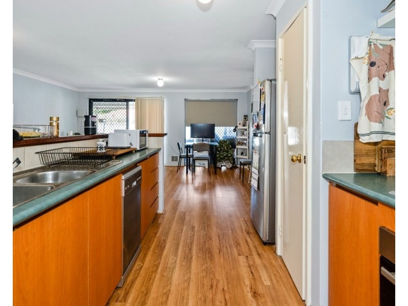 34 Benbecula Loop, Port Kennedy WA 6172