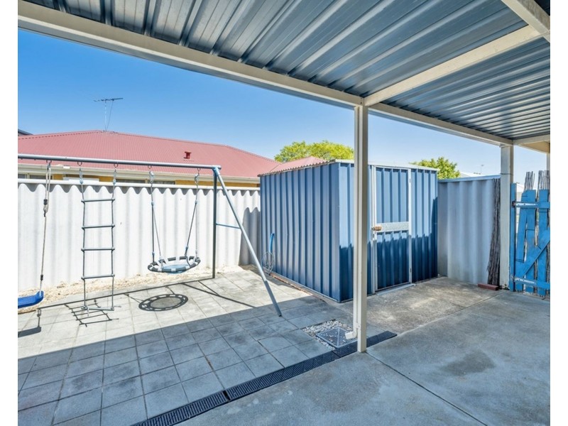 34 Benbecula Loop, Port Kennedy WA 6172