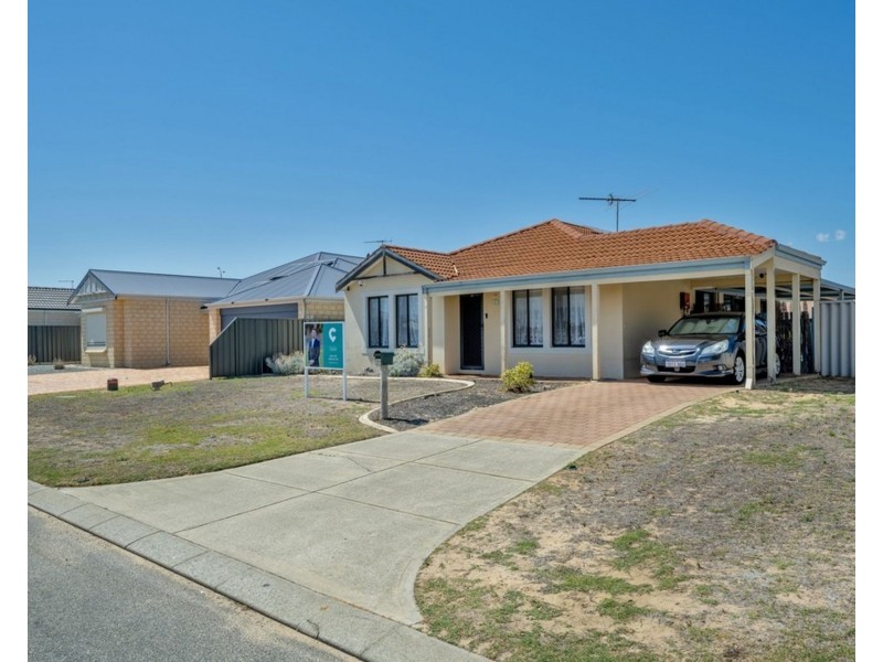 34 Benbecula Loop, Port Kennedy WA 6172