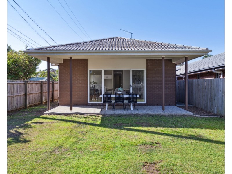 76 Burralong street, Deagon QLD 4017