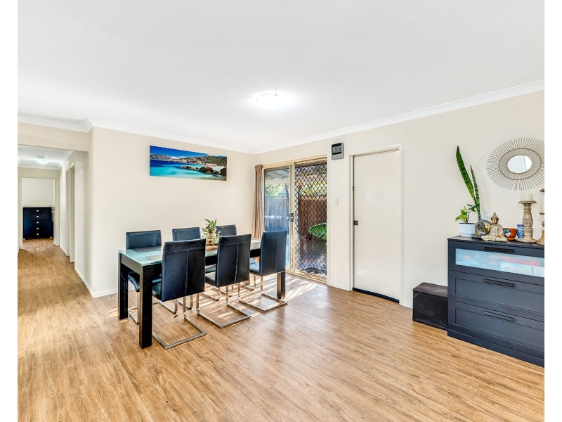 27 Manitoba Place, Wavell Heights QLD 4012