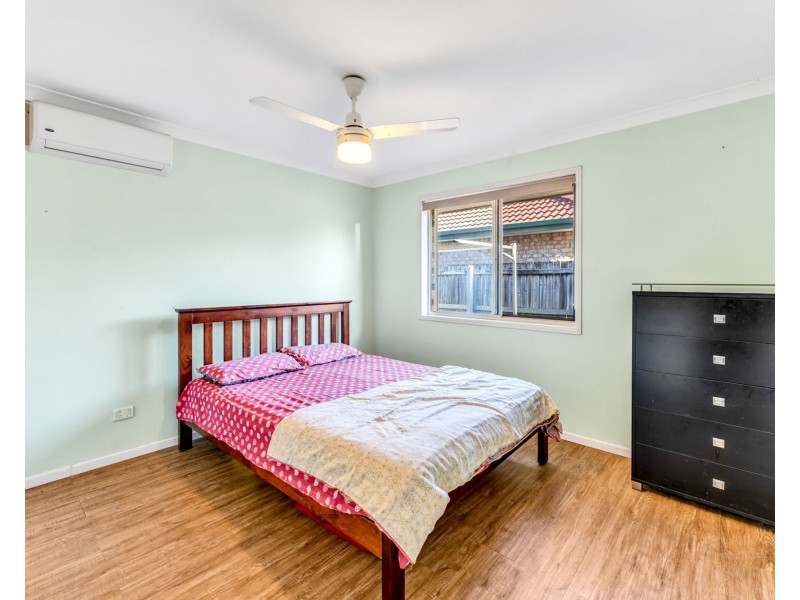 27 Manitoba Place, Wavell Heights QLD 4012