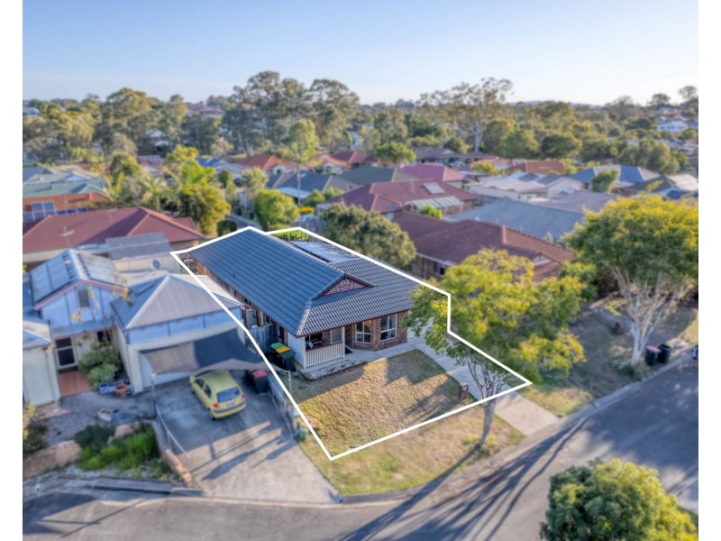 27 Manitoba Place, Wavell Heights QLD 4012