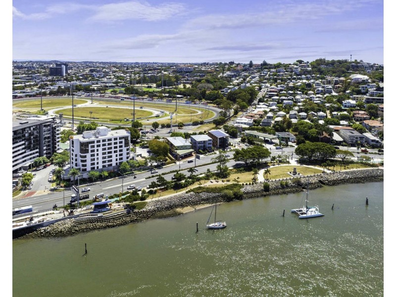 6/110 Kingsford Smith Drive, Hamilton QLD 4007