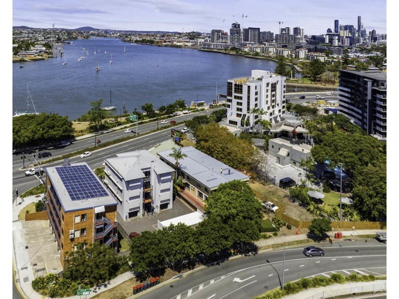 6/110 Kingsford Smith Drive, Hamilton QLD 4007