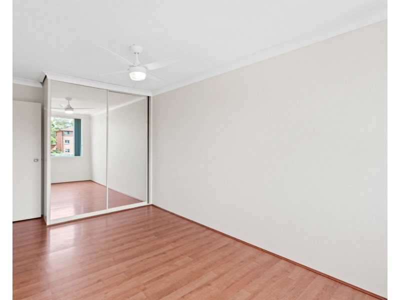 8/165 Willarong Road, Caringbah NSW 2229