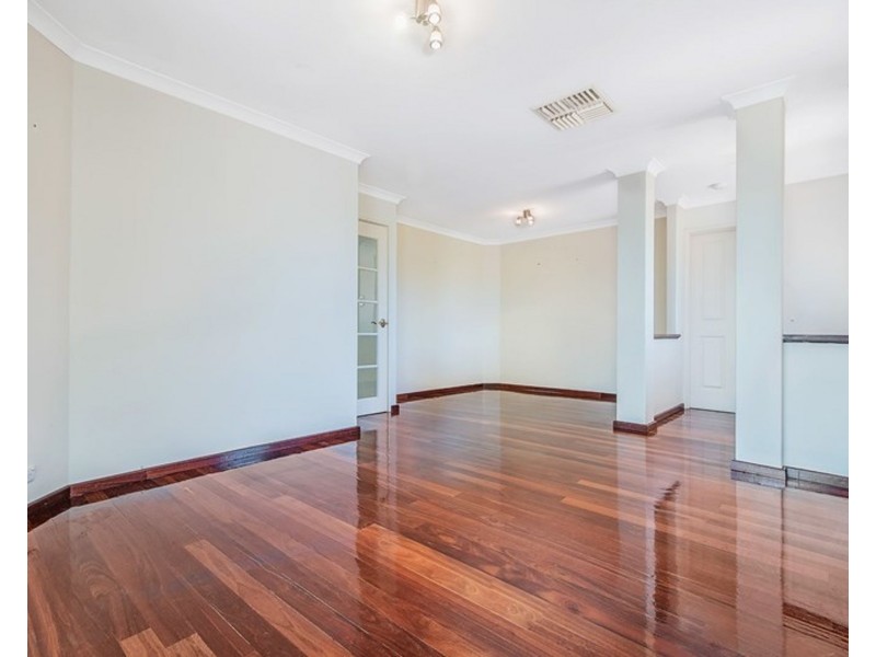 22 TRITONIA RISE, Thornlie WA 6108