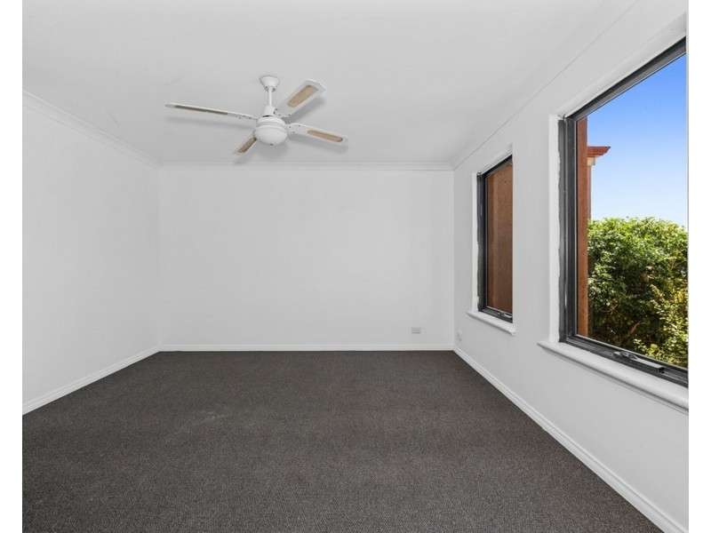 1 Abers Mews, Port Kennedy WA 6172