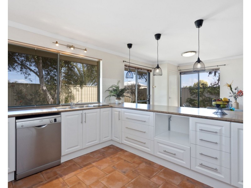 17 Halfpenny Chase, Iluka WA 6028