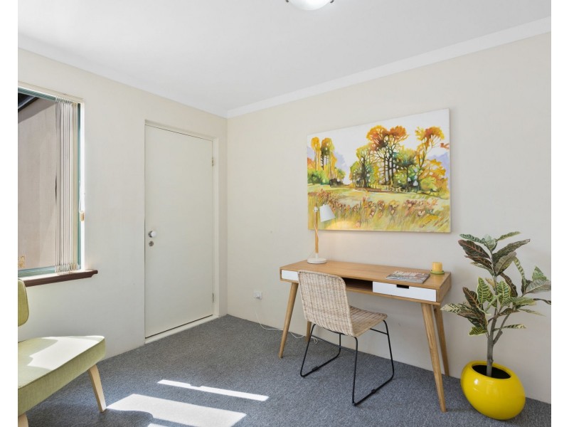 17 Halfpenny Chase, Iluka WA 6028