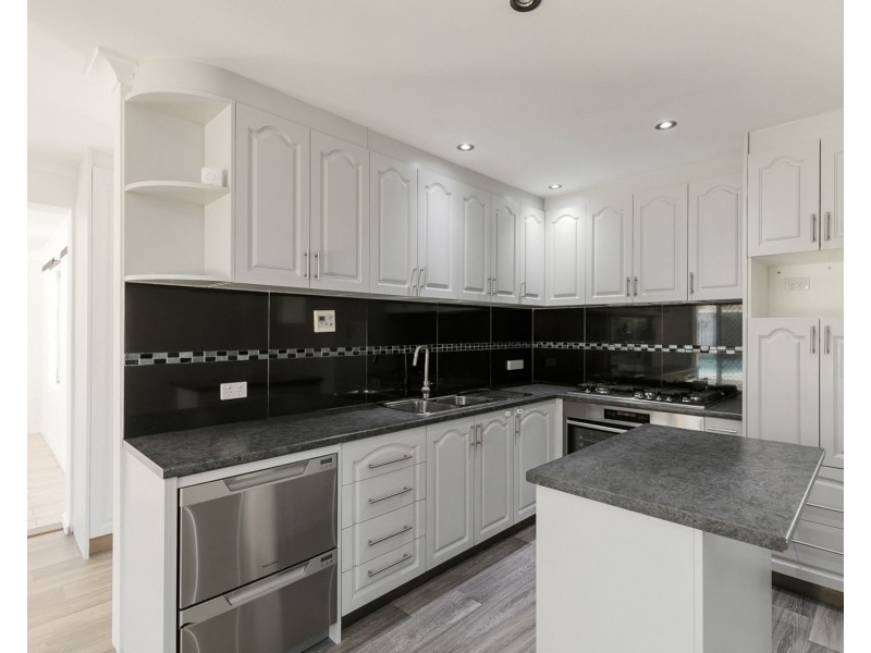 58 Cuthbertson Drive, Cooloongup WA 6168