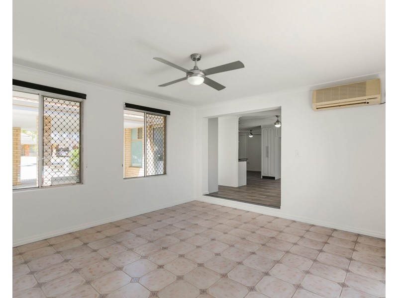 58 Cuthbertson Drive, Cooloongup WA 6168