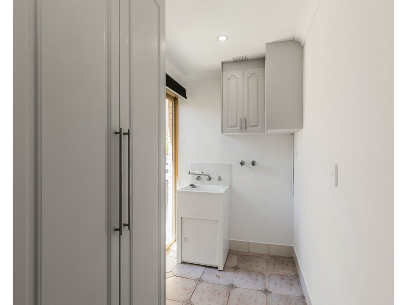 58 Cuthbertson Drive, Cooloongup WA 6168