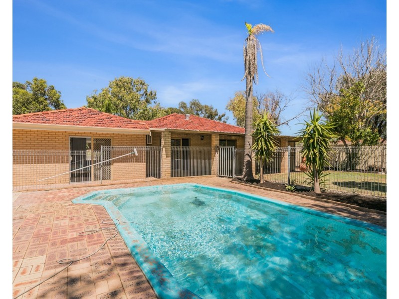 58 Cuthbertson Drive, Cooloongup WA 6168