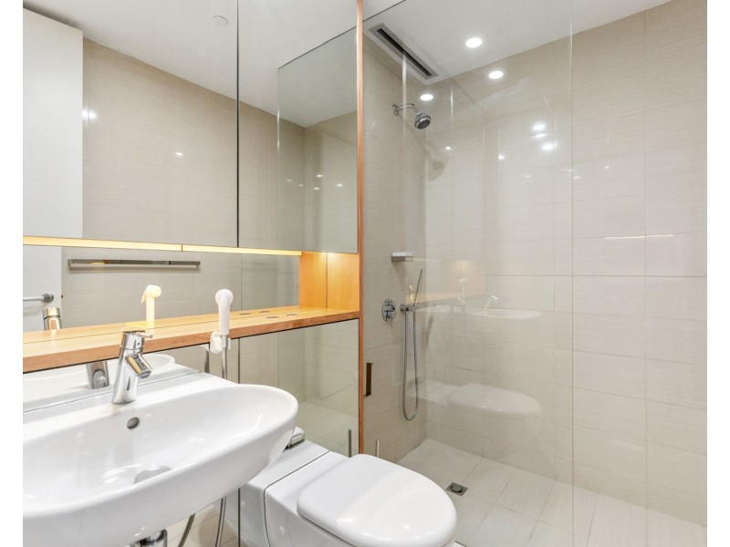 1904B/8 Adelaide Terrace, East Perth WA 6004