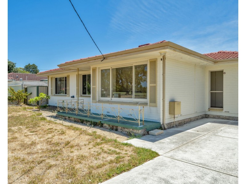 8 Centaurus Street, Rockingham WA 6168