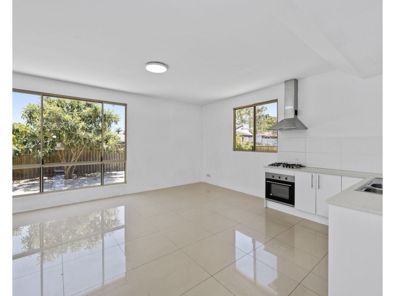 8 Centaurus Street, Rockingham WA 6168