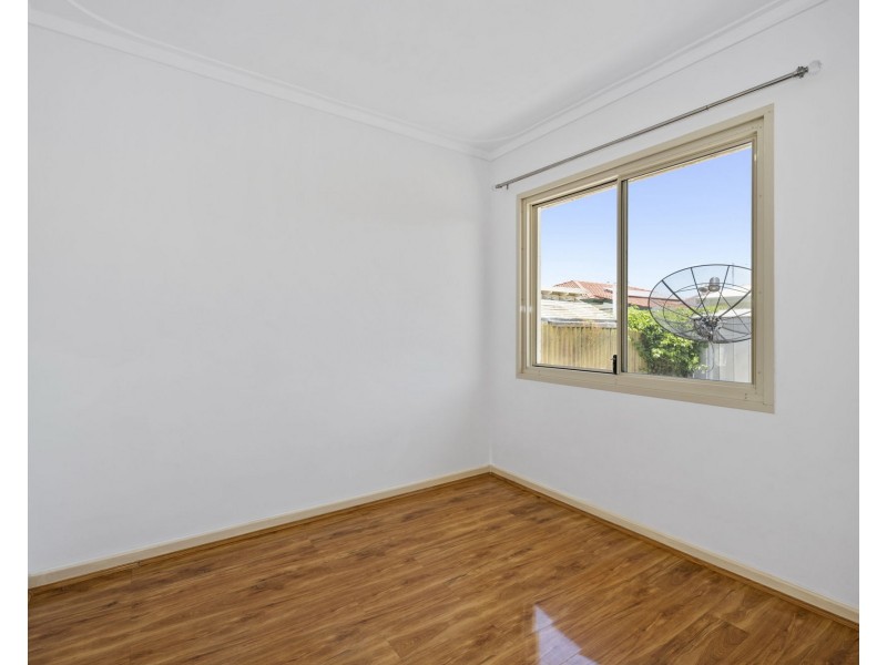 8 Centaurus Street, Rockingham WA 6168