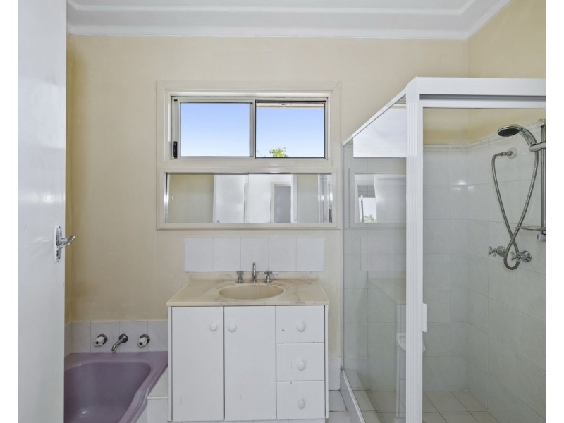 8 Centaurus Street, Rockingham WA 6168