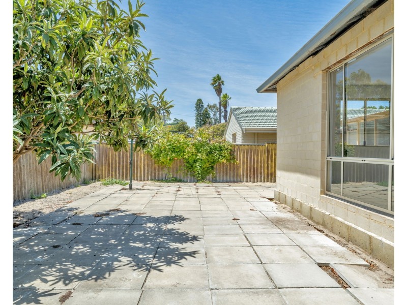 8 Centaurus Street, Rockingham WA 6168