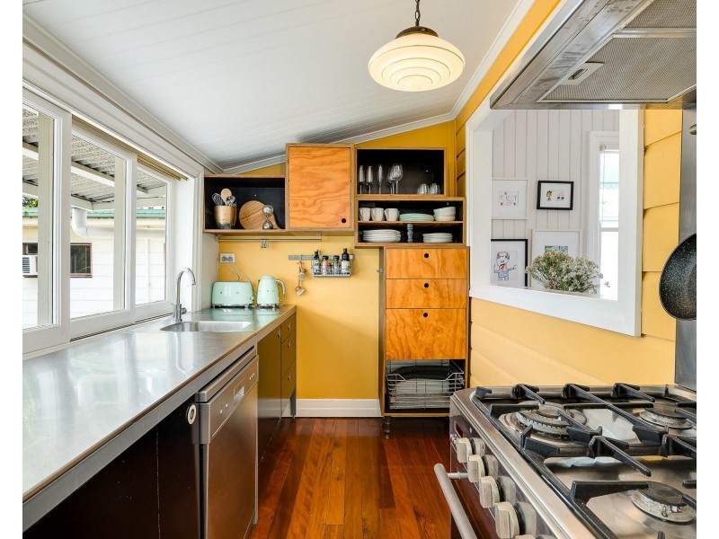 31 Taylor Street, Windsor QLD 4030