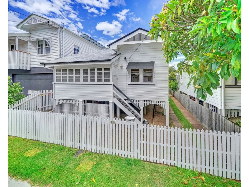 16 Soudan Street, Toowong QLD 4066