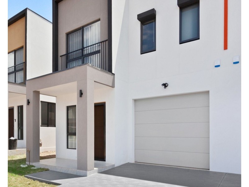 74 Andalusian Street, Austral NSW 2179