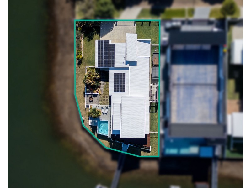 23 Sea Glint Place, Pelican Waters QLD 4551