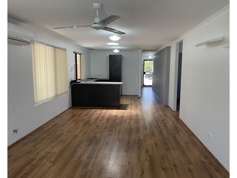 68a Calista Ave, Calista WA 6167