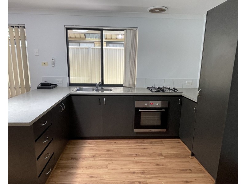 68a Calista Ave, Calista WA 6167