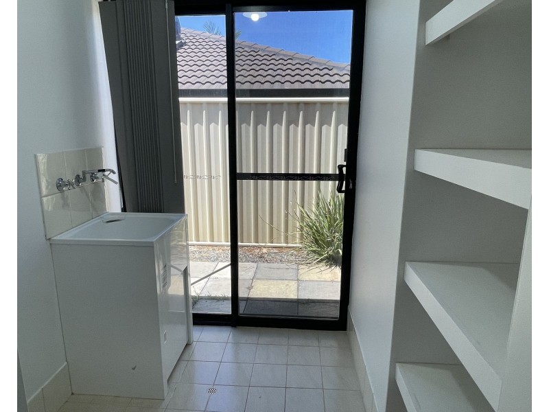 68a Calista Ave, Calista WA 6167