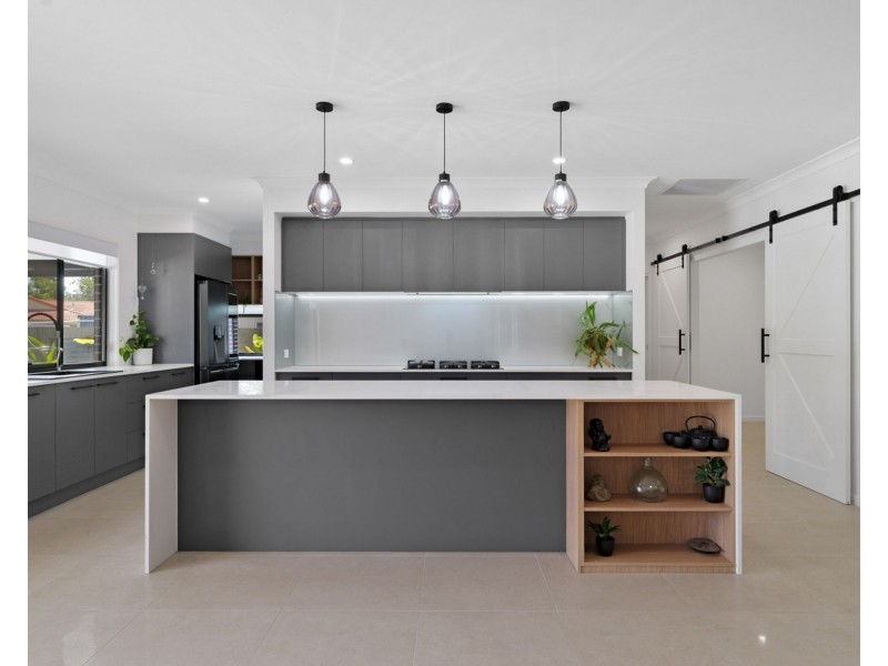 12 Farmhouse Lane, Landsborough QLD 4550