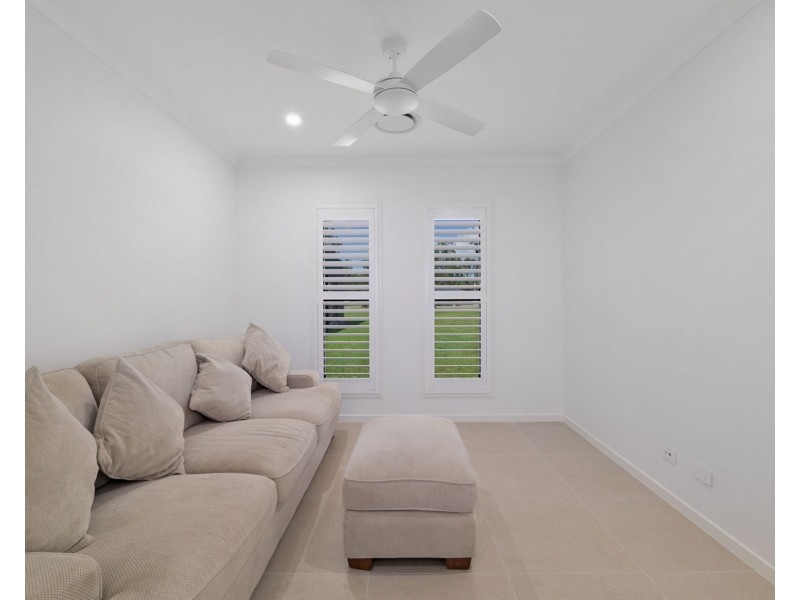 12 Farmhouse Lane, Landsborough QLD 4550