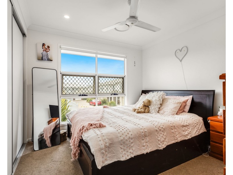 21/15 Waratah Way, Morayfield QLD 4506