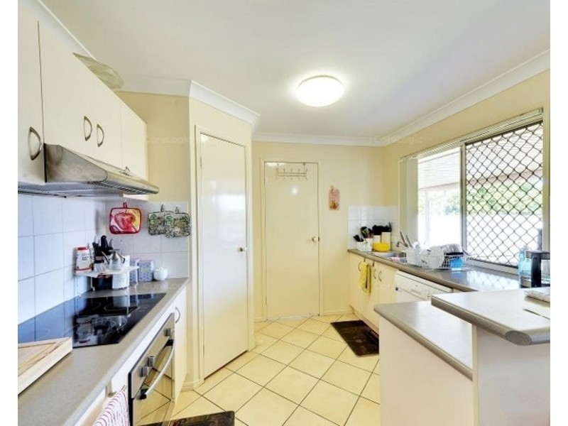 11 Yarraman Street, Arana Hills QLD 4054