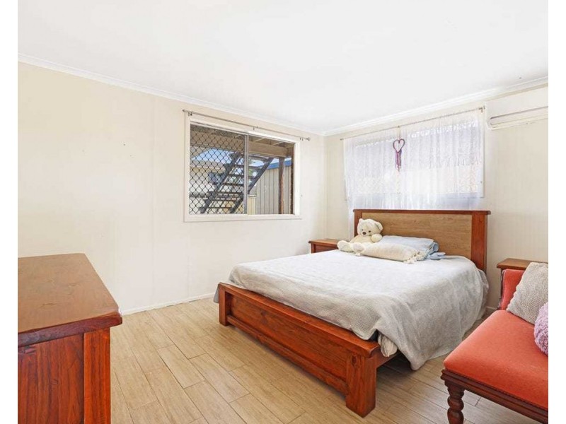 20 Avenell Street, Avenell Heights QLD 4670