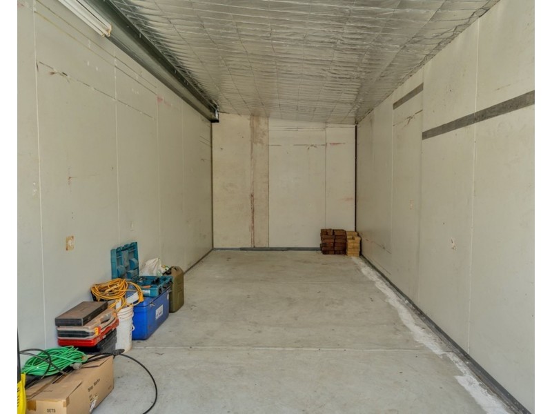 12 Colchester Avenue, Orelia WA 6167