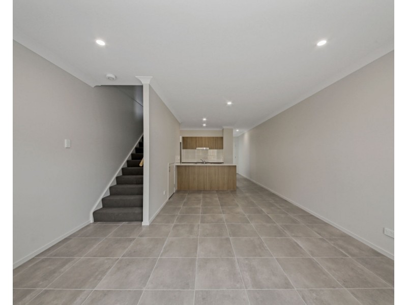24/11-15 Joyce Street, Burpengary QLD 4505