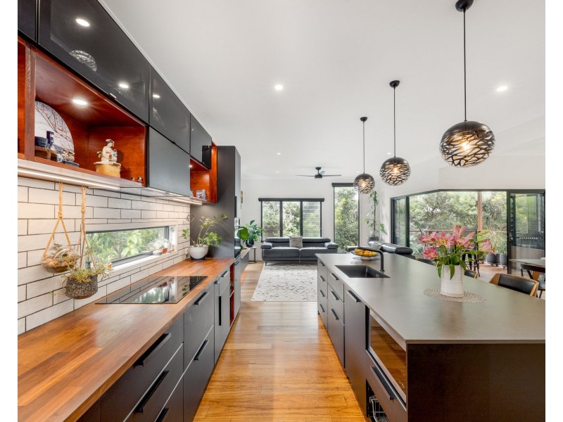 47 Seasome Avenue, Sandgate QLD 4017