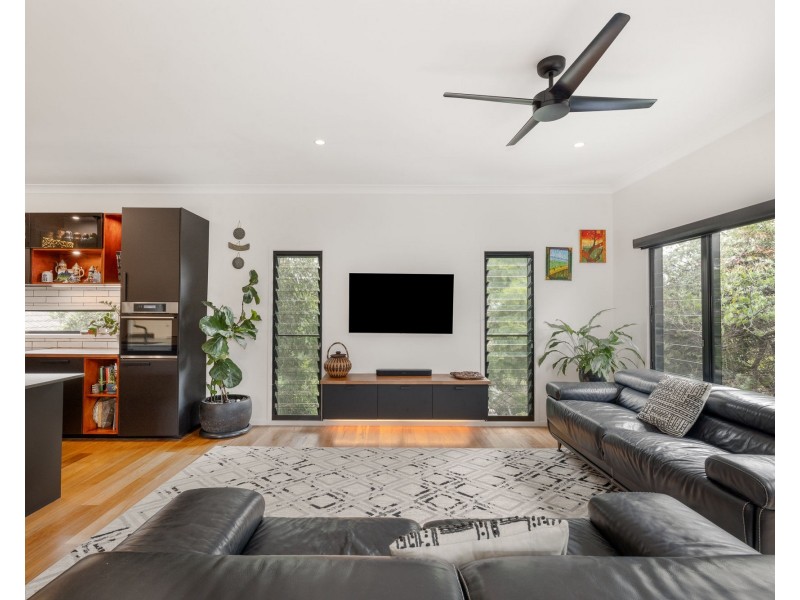 47 Seasome Avenue, Sandgate QLD 4017