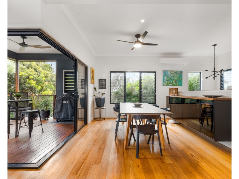 47 Seasome Avenue, Sandgate QLD 4017