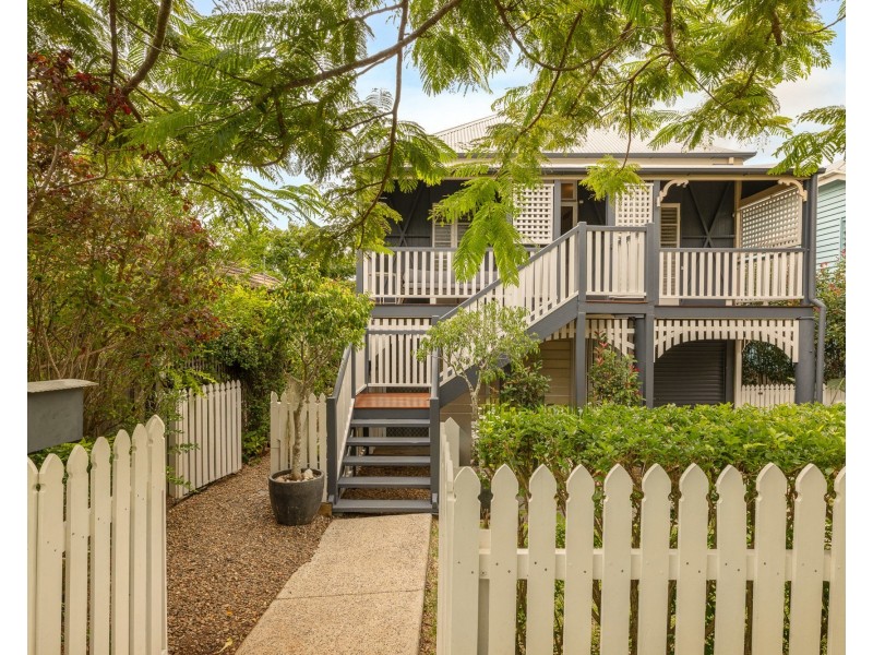 47 Seasome Avenue, Sandgate QLD 4017