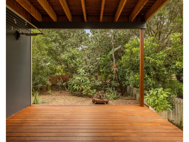 47 Seasome Avenue, Sandgate QLD 4017