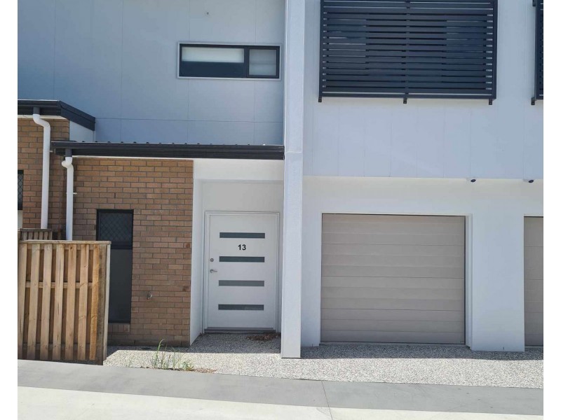 13/12 Luther James Close, Doolandella QLD 4077
